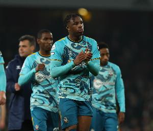 德天空:南安普顿寻求出售科特查普,要价1000万欧元