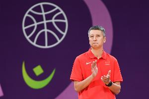 晋江经济报：郭士强曾考察同曦男篮即将归化的小外援戴维斯