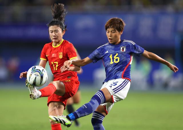 开云登录入口-上半场断电 下半场清醒！女足憾负日本止步半决赛